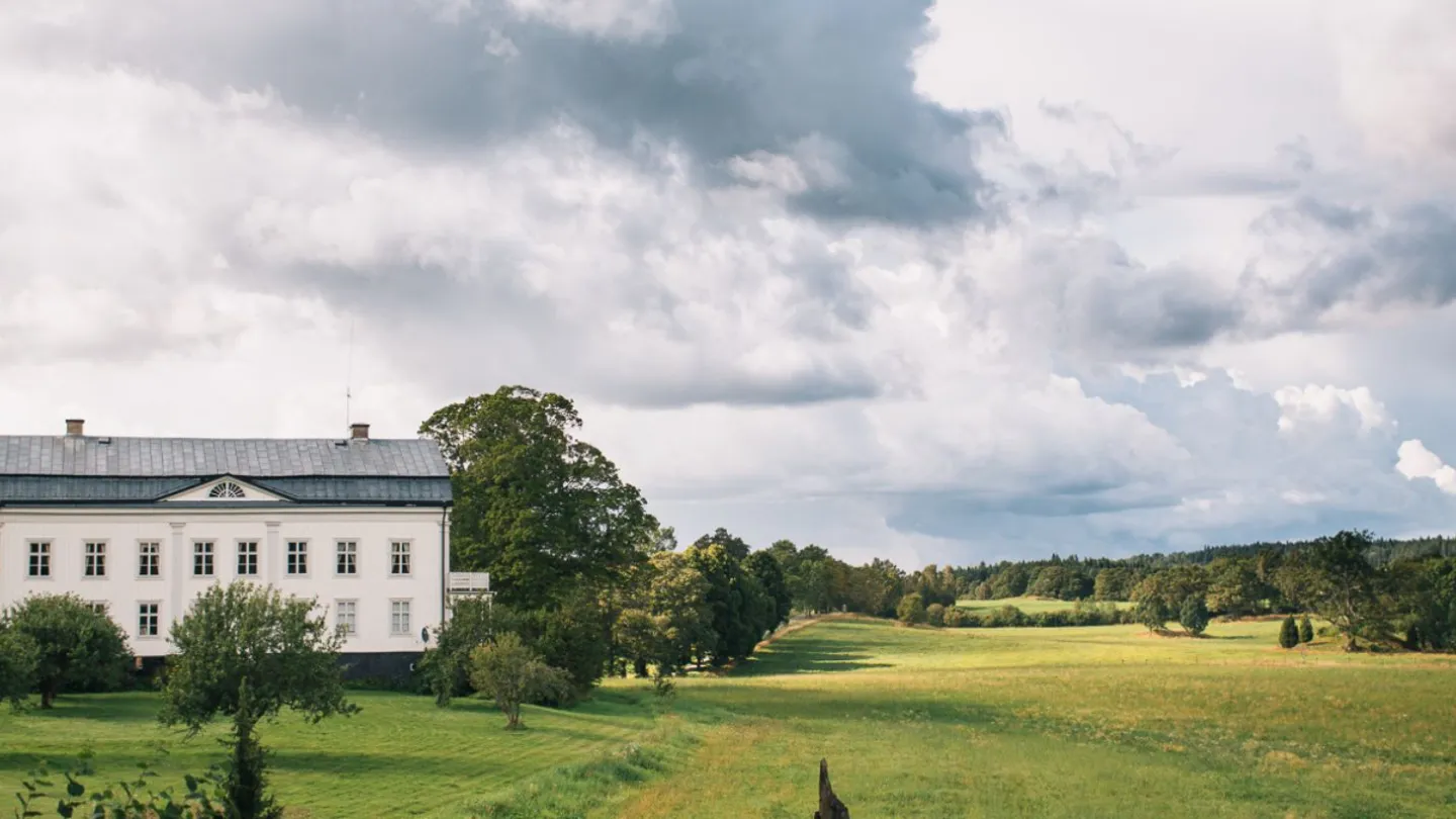 Wallby Säteri, konferens, fest och naturnära boende